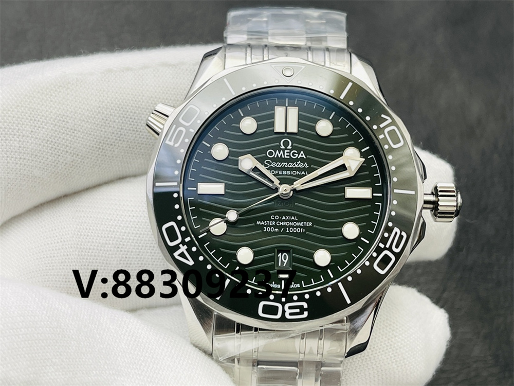 SBF廠(VS廠)歐米茄新品綠海馬300腕表評測插圖1 SBF廠(VS廠)歐米茄新品綠海馬300腕表評測插圖1