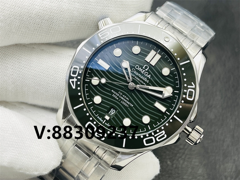 SBF廠(VS廠)歐米茄新品綠海馬300腕表評測插圖3 SBF廠(VS廠)歐米茄新品綠海馬300腕表評測插圖3