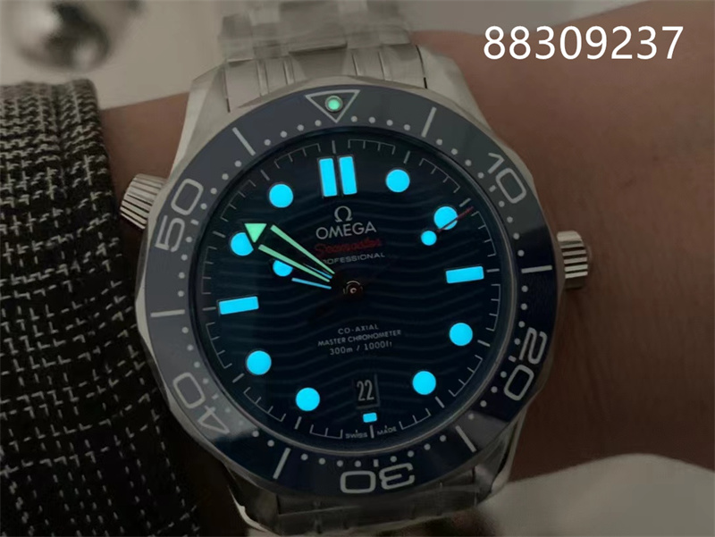 VS廠歐米茄V3版海馬300M藍盤款復刻腕表做工如何-升級了什么插圖3