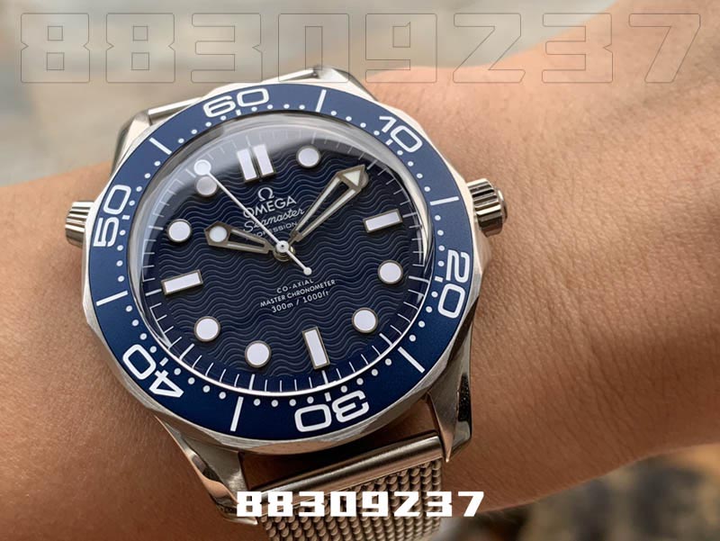 VS廠歐米茄聯名款007邦德60周年款復刻腕表有破綻嗎-VS海馬插圖
