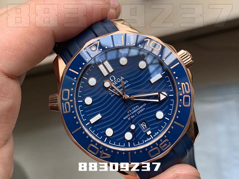 VS廠歐米茄海馬300玫瑰金陶瓷藍盤款復刻腕表值得入手嗎-VS手表插圖1